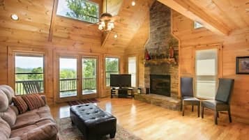 Apartment | Living area | TV, fireplace