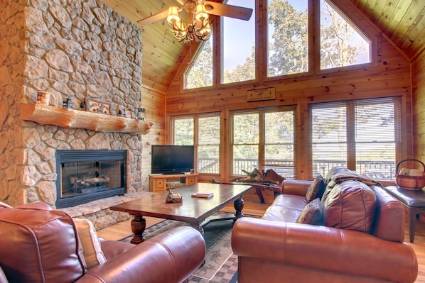 Apartment | Living area | TV, fireplace - Crockett Mountain Lodge Nevaeh Cabin Rentals (Blue Ridge)