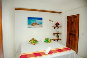 Standard-Doppelzimmer | Minibar, Verdunkelungsvorhänge, Babybetten, kostenloses WLAN
