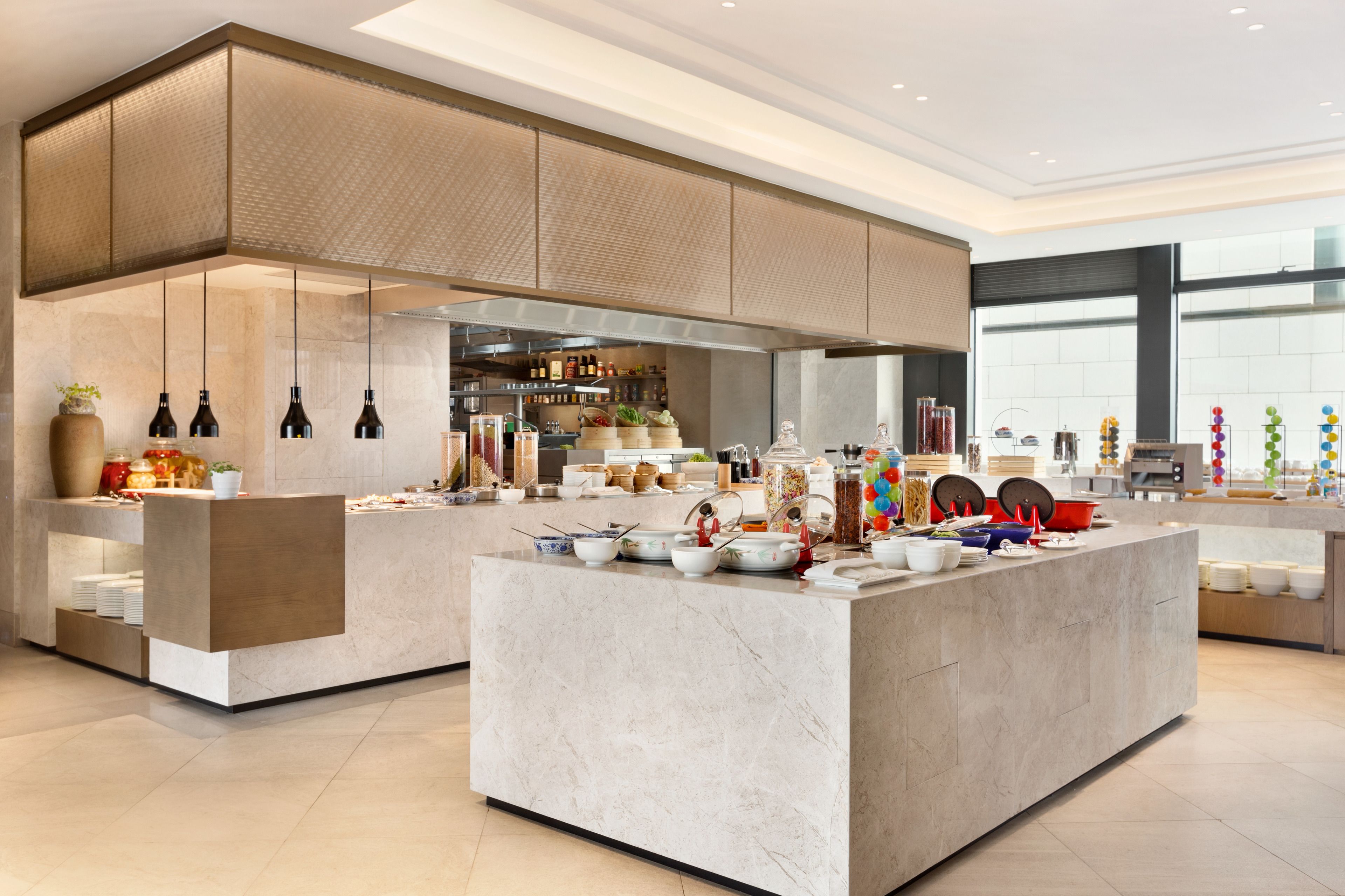 daily self-service breakfast (cny 80 per person)