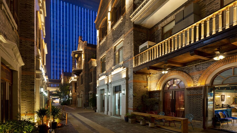 Hyatt Place Chengdu Pebble Walk