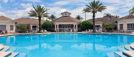 アパートメント 3 ベッドルーム | 屋外プール