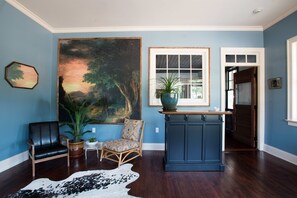 Lobby lounge - Vanderbilt Lakeside (Philmont)