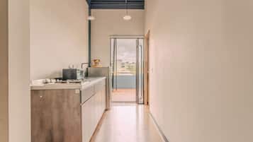 Apartment, 2 Bedrooms | Private kitchen