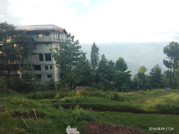 Exterior - S Chalet Bhurban (Murree)