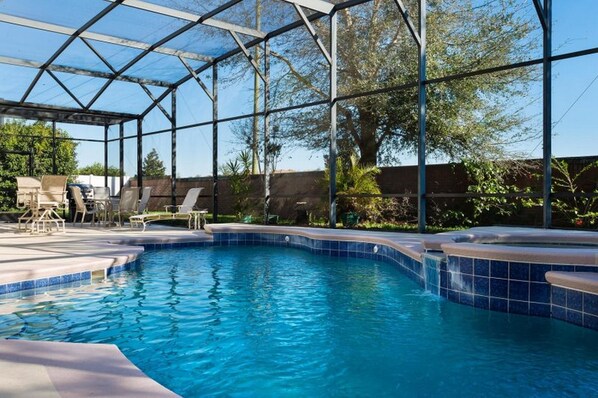 Jetted bathtub - Formosa Gardens Homes by Atlas VH (Kissimmee)