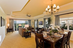 Apartment, 3 Schlafzimmer (1114) | Essbereich im Zimmer