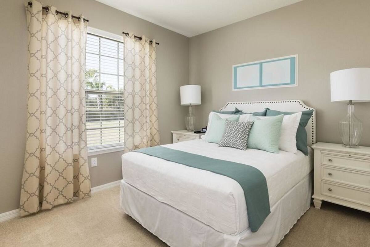 Townhome, 5 Bedrooms (1905) | Bed sheets