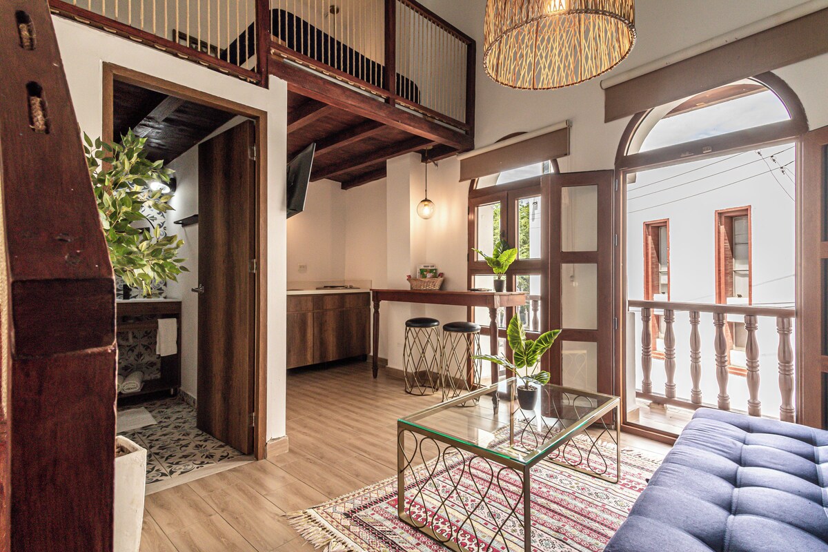 Loft, Balcony | Living area