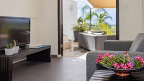 Apartamento luxo | Cofres nos quartos, quartos à prova de som