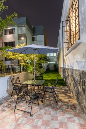 Casa Bruselas Clasica