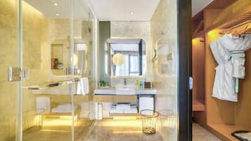 1 habitación, ropa de cama de alta calidad y minibar