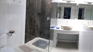 Bathroom - Villa Oceana 1 (Legian)