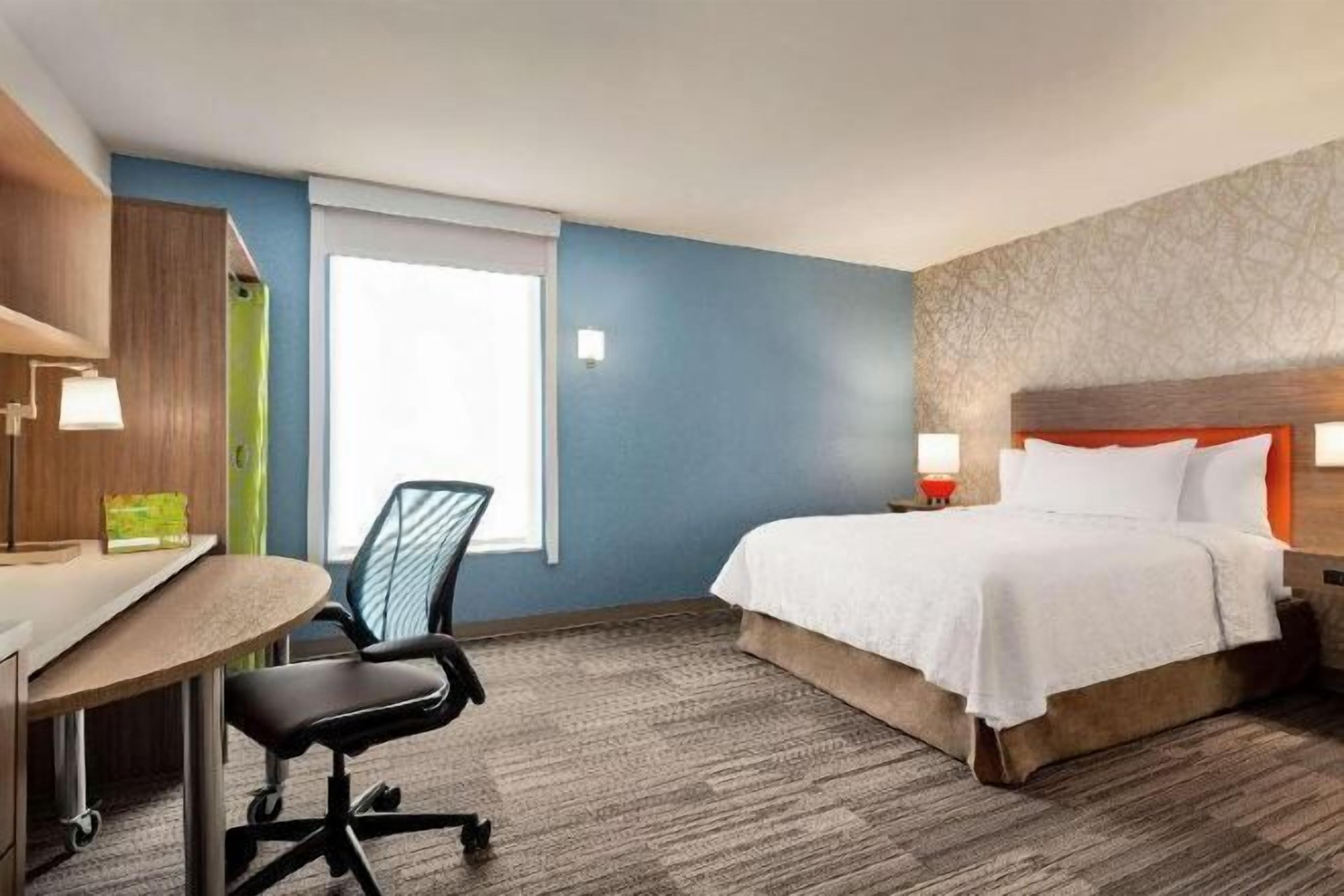 In-room safe, desk, blackout drapes, soundproofing