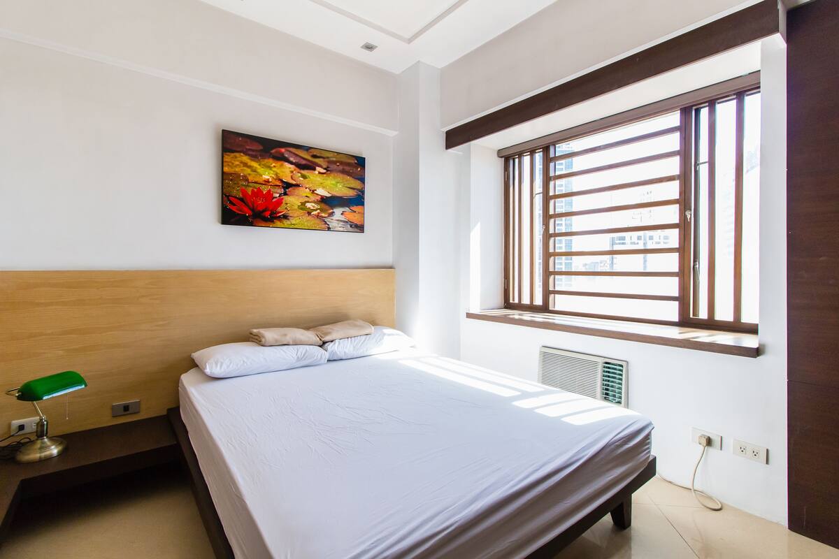 Kondominium, 1 kamar tidur (A15) | Setrika/meja setrika, Wi-Fi gratis, dan didekorasi berbeda-beda