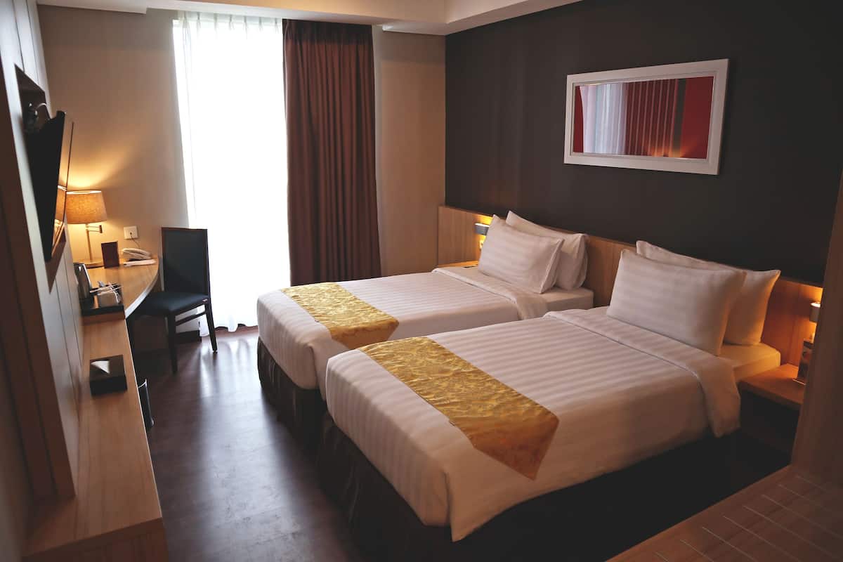Habitación Deluxe con 2 camas individuales | Escritorio, sistema de insonorización, wifi gratis