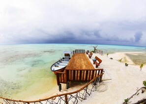 Dock