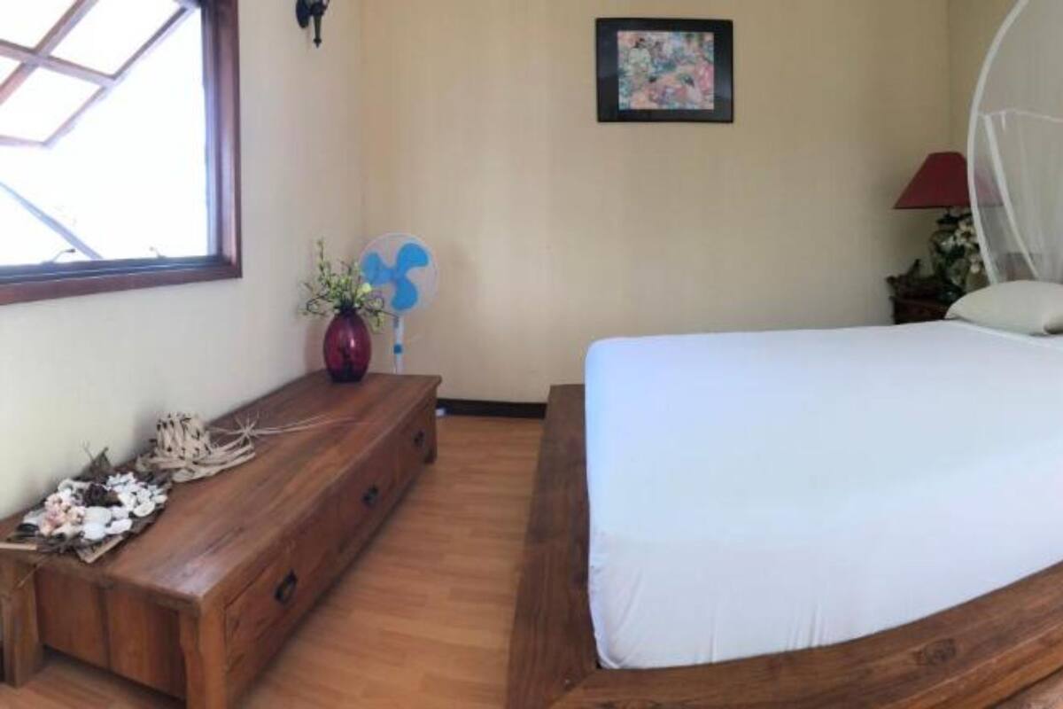 Double Room, Terrace | WiFi (free), bed sheets