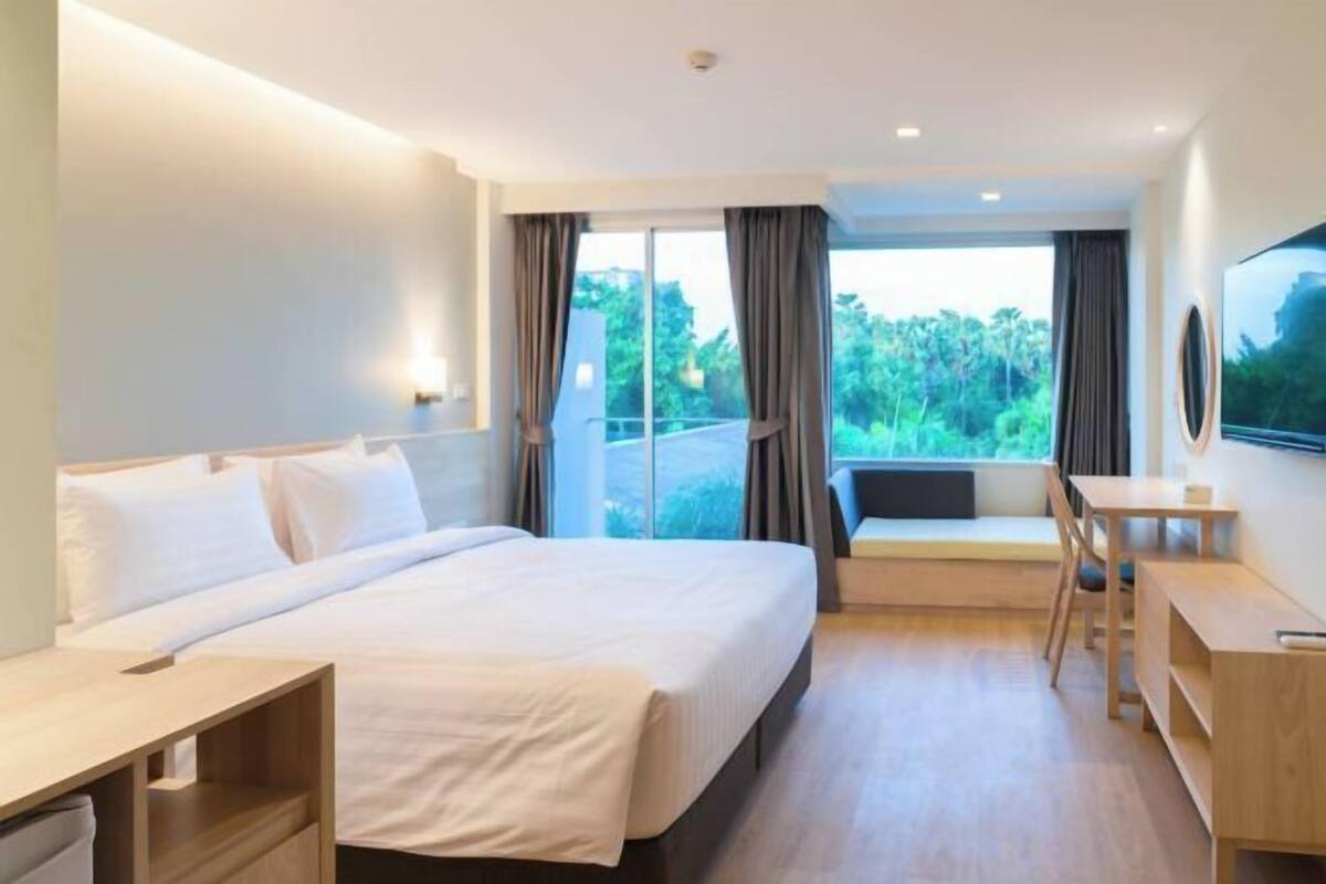 Ropa de cama de alta calidad y minibar 