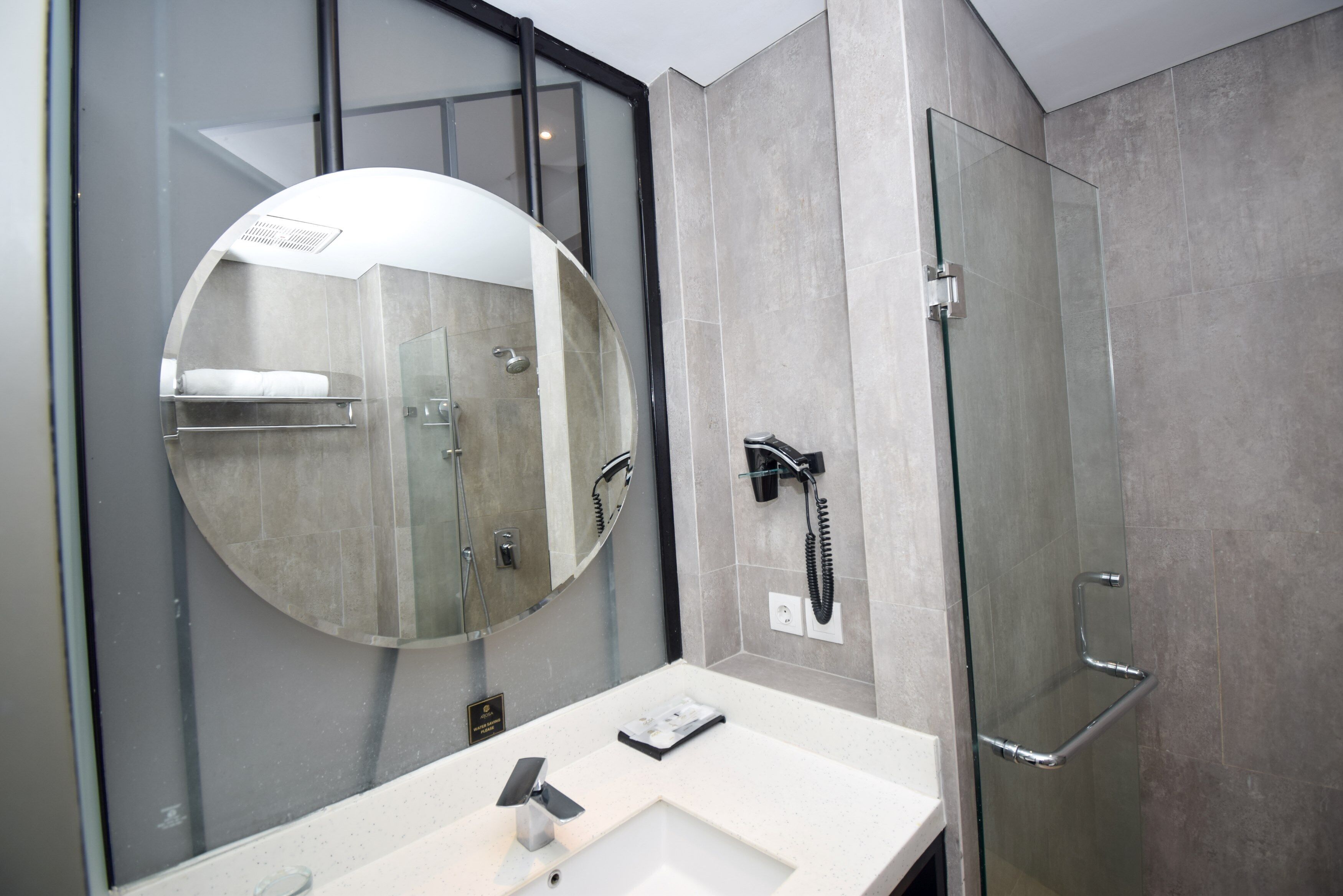 shower, free toiletries, slippers, towels