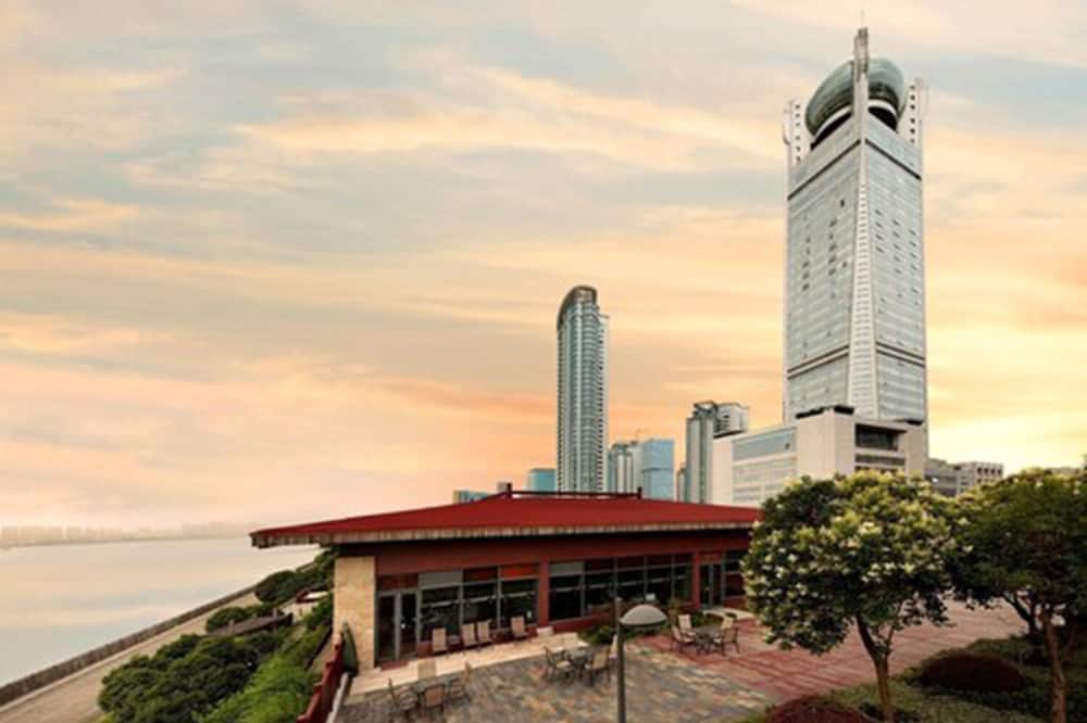 Hangzhou Tianyuan Tower Hotel