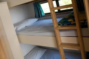 Individuell dekoriert, individuell eingerichtet, Verdunkelungsvorhänge