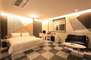 Desk, free WiFi - Couple Motel (Ulsan)