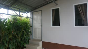 Standard Double Room | 露台/庭院