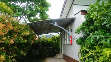 Standard Double Room | 露台