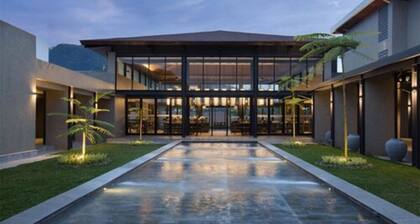 Santika Premiere Hotel Garut