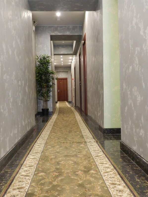 Interior entrance - Guest House na Slobodskoy (St. Petersburg)