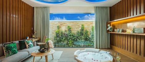 Jacuzzi Suite Double Room | Vista al jardín