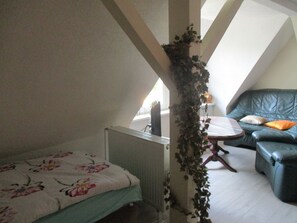 Basic Townhome | Iron/ironing board, bed sheets - Ferienhäuser am Jabler See (Jabel)