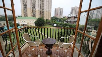 Superior-herbergi með tvíbreiðu rúmi - 1 tvíbreitt rúm - reyklaust | Svalir