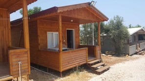 Front of property - Bobus Restaurant & Bungalow (Silifke)