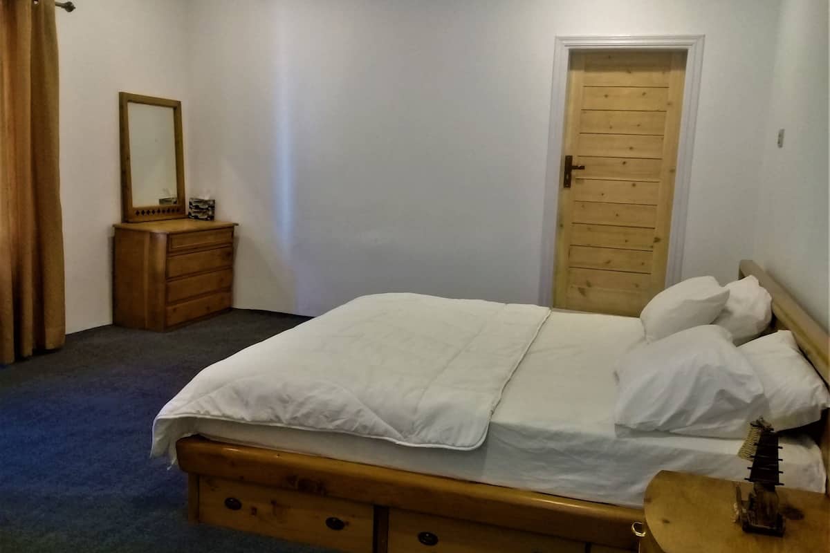 Soundproofing, iron/ironing board, rollaway beds, free WiFi