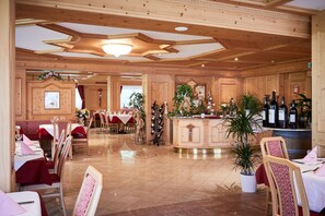 Restaurant - Alpenhotel Schönwald (Rio di Pusteria)