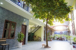 Unclassified image, 4 of 40, button - Tam Coc Riverside homestay (Nam Hoa Lu)
