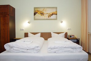 Desk, rollaway beds, free WiFi, bed sheets