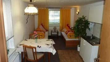 Townhouse Comfort, Beberapa Tempat Tidur, Bebas Asap Rokok | Kedap suara, Wi-Fi gratis, dan seprai linen