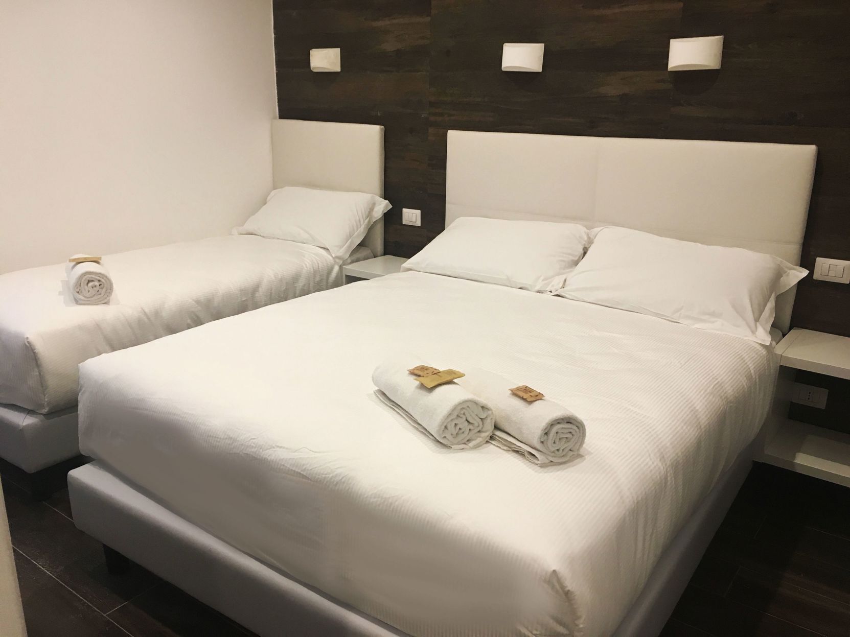 Literie de qualité supérieure, minibar, coffres-forts dans les chambres