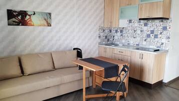 Studio | Bügeleisen/Bügelbrett, kostenloses WLAN, Bettwäsche