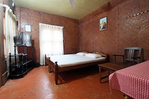 Dormitorio compartido clásico, varias camas, para no fumadores