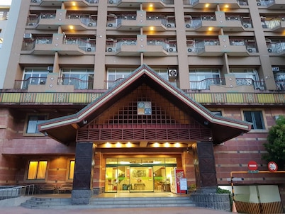 富爺飯店