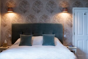 이집트산 면 시트, 고급 침구, 각각 다른 스타일의 인테리어, 각각 다르게 가구 비치