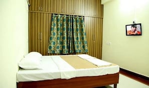 Phòng Tiêu chuẩn, 1 giường đôi, không hút thuốc | Giường gấp/giường phụ (phụ phí)