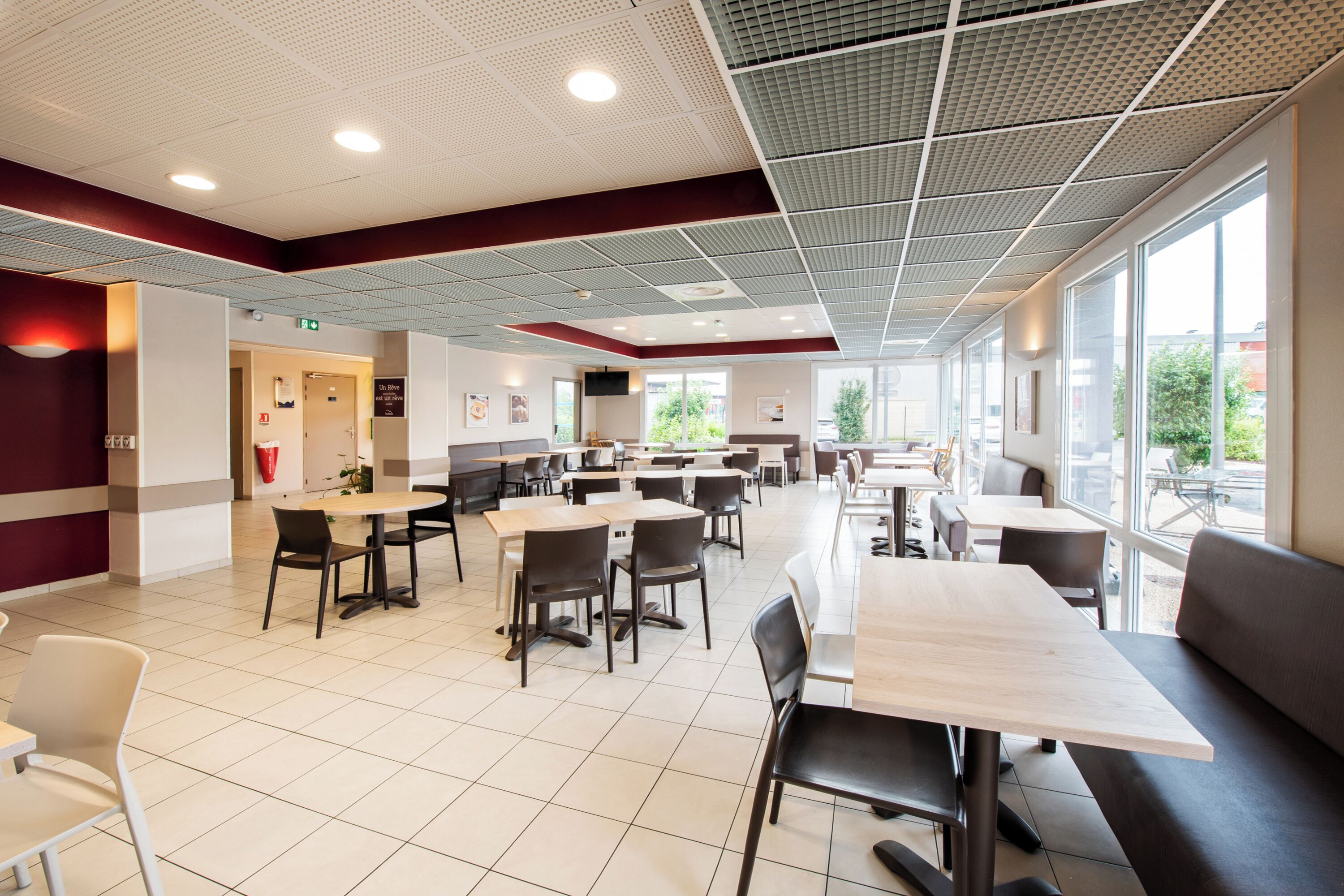 daily buffet breakfast (eur 9.90 per person)