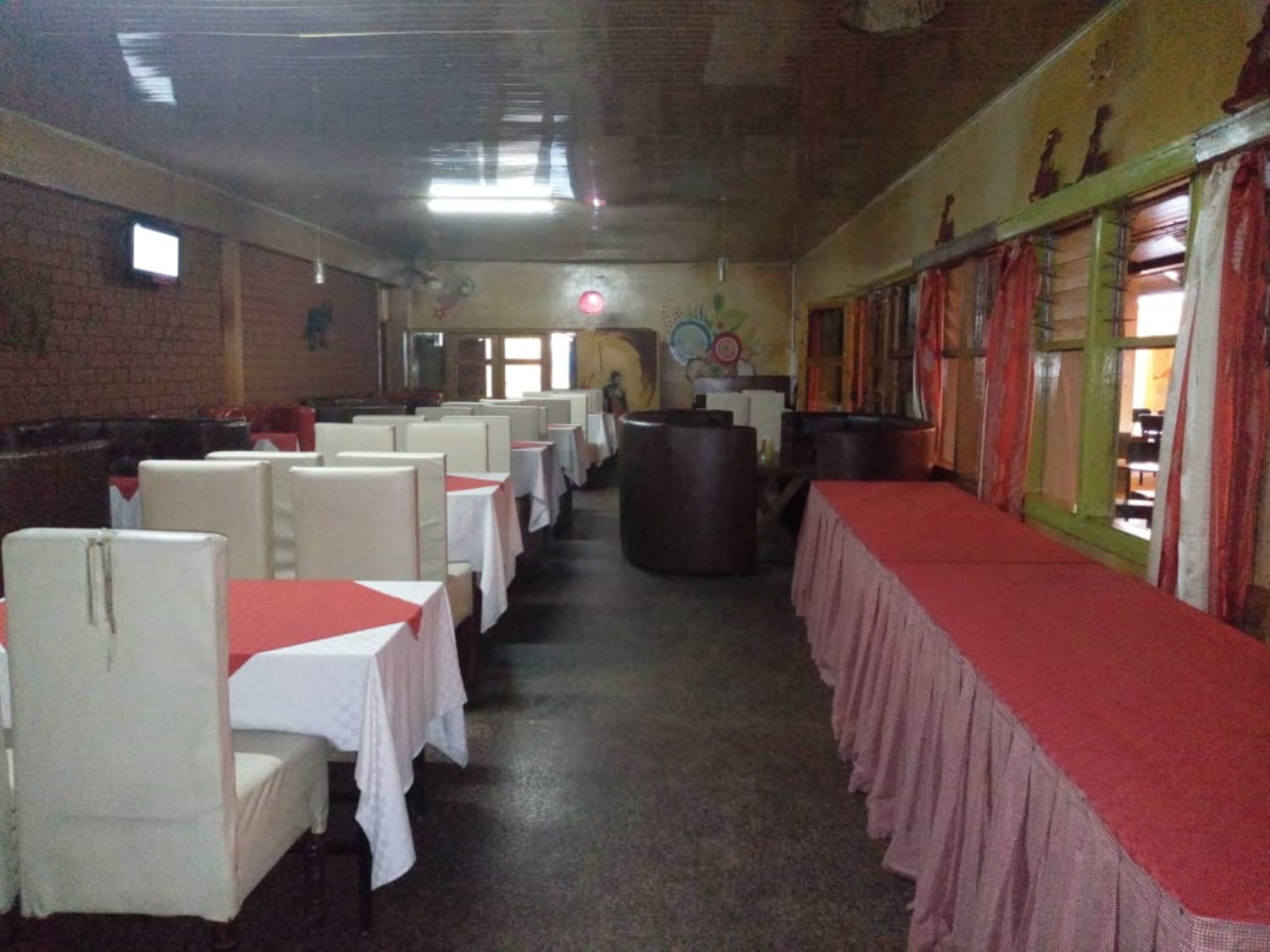 breakfast, lunch, dinner served; local cuisine