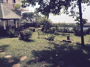 Garden - Pension Les Palmiers (Conakry)