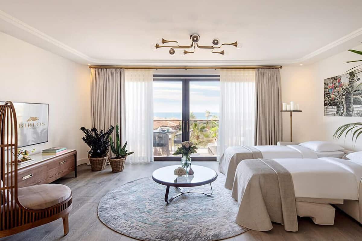 Panaroma 1 Bedroom Suite Sea View | 1 kamar tidur, seprai Frette Italia, dan seprai premium